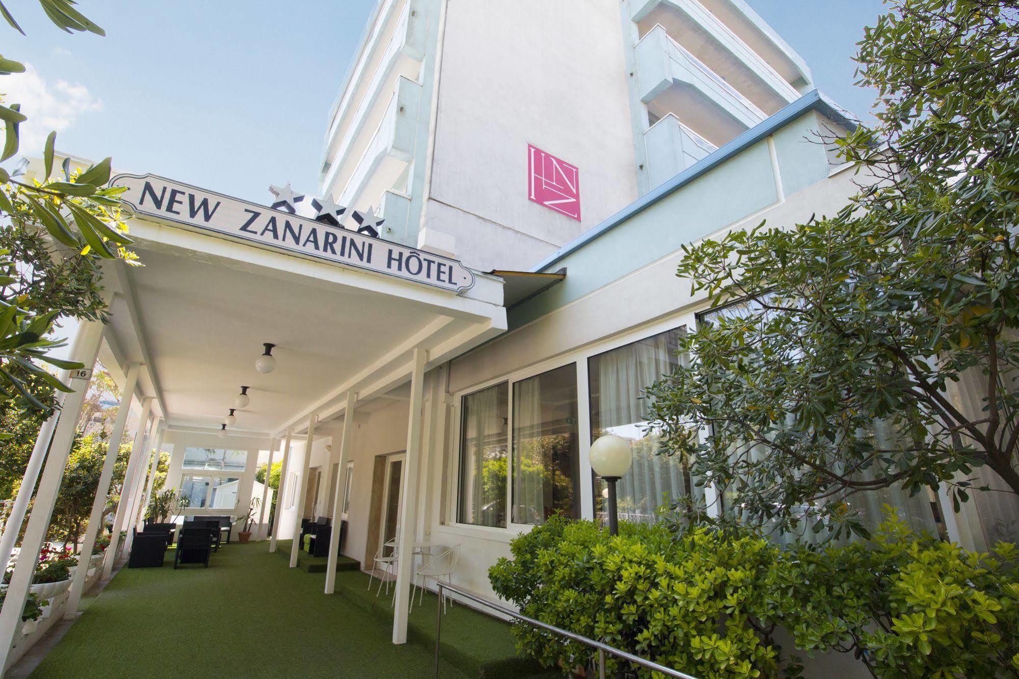 Hotel Zanarini In Centro A Риччоне Екстер'єр фото